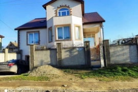 Коттедж 316 м² на уч. 12,5 сот