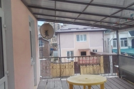 Гостевой дом 274.0 м²  1.0 сот